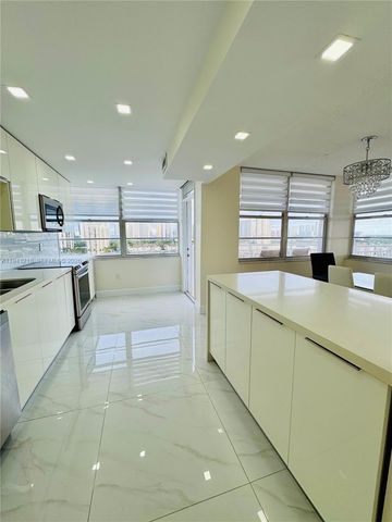 18041 Biscayne *boat Slip & * Boulevard 1605, Aventura, FL 33160