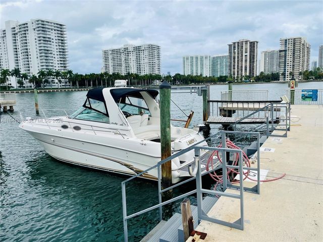 18041 Biscayne *boat Slip & * Boulevard 1605, Aventura, FL 33160