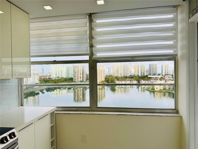 18041 Biscayne *boat Slip & * Boulevard 1605, Aventura, FL 33160