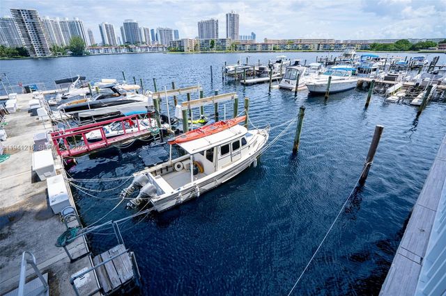 18041 Biscayne *boat Slip & * Boulevard 1605, Aventura, FL 33160