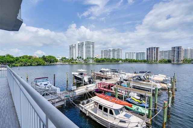 18041 Biscayne *boat Slip & * Boulevard 1605, Aventura, FL 33160