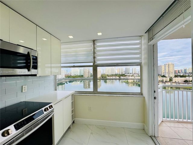18041 Biscayne *boat Slip & * Boulevard 1605, Aventura, FL 33160