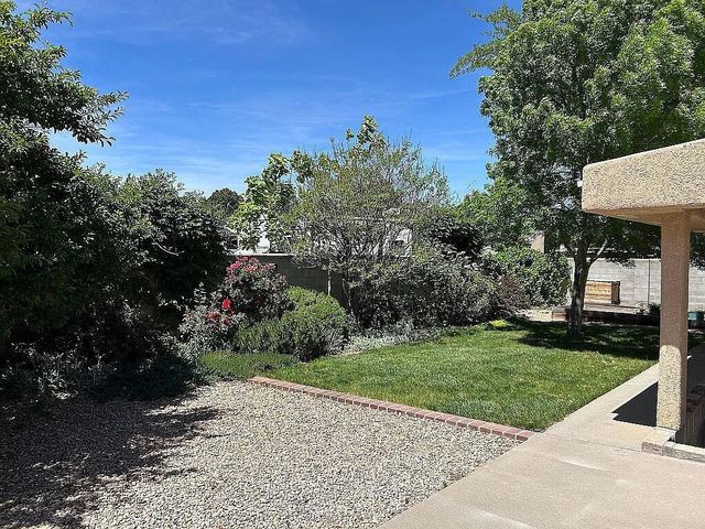 4515 Downey Street NE, Albuquerque, NM 87109