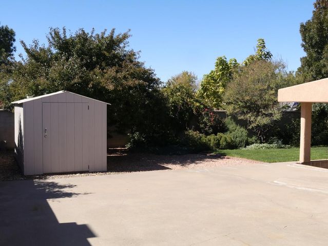 4515 Downey Street NE, Albuquerque, NM 87109
