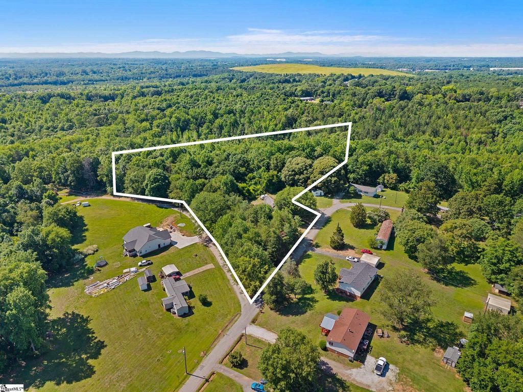 161 Irby Court, Spartanburg, SC 29301