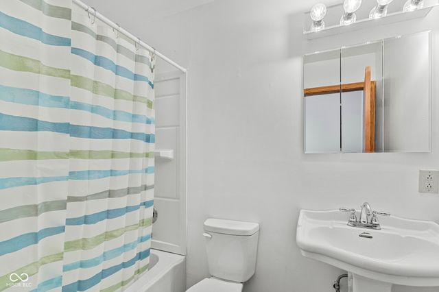 2235 Hargan Drive, Madison, IN 47250