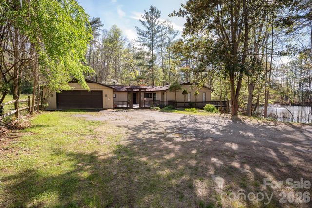 111 Hidden Pond Lane, Asheville, NC 28804