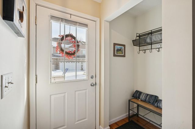 5528 E Fillmore Circle NE, Fridley, MN 55432