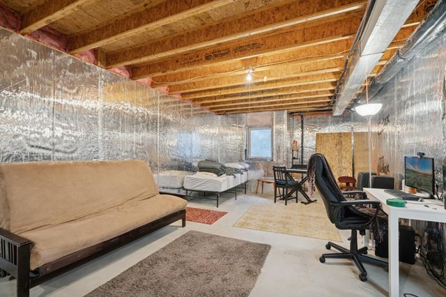 5528 E Fillmore Circle NE, Fridley, MN 55432