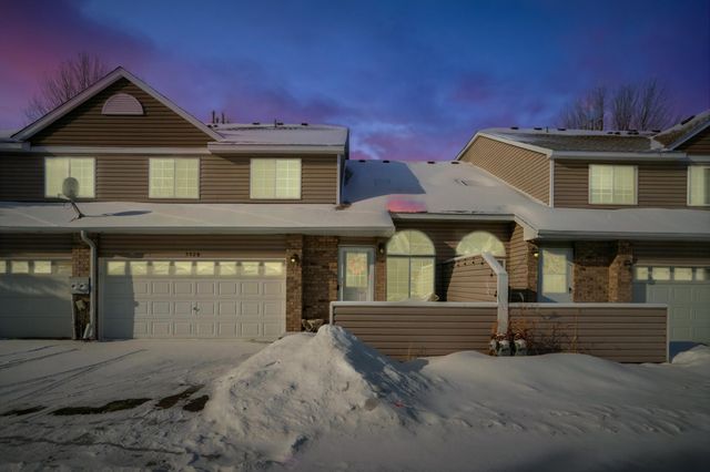 5528 E Fillmore Circle NE, Fridley, MN 55432