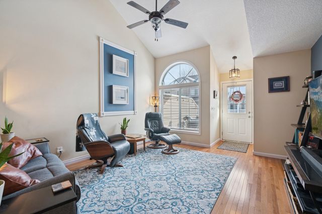 5528 E Fillmore Circle NE, Fridley, MN 55432