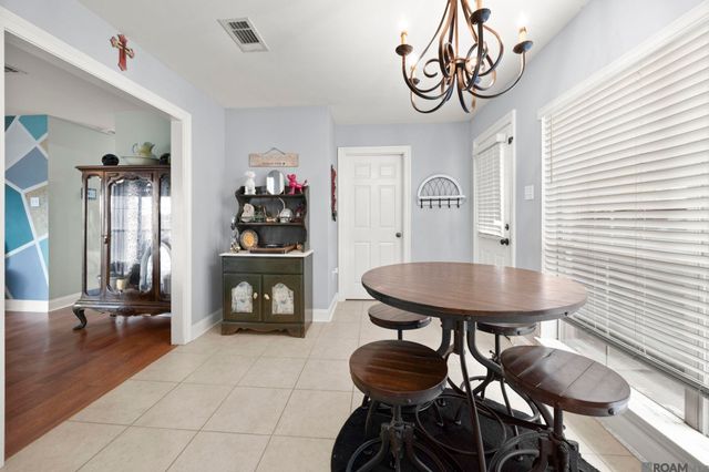 18670 Mclin Rd, Livingston, LA 70754