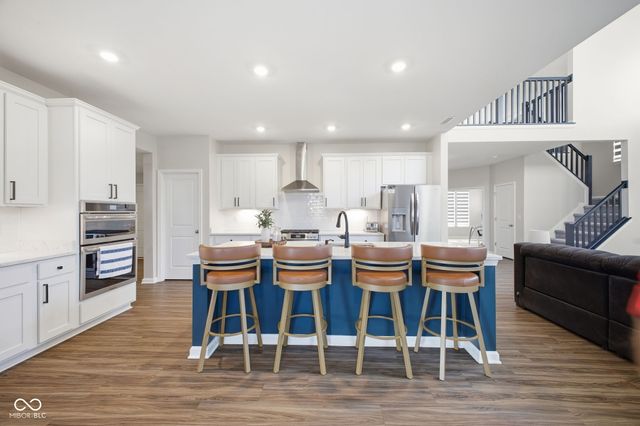 5660 Coulter Way, Greenwood, IN 46143