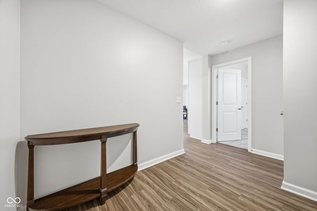 5660 Coulter Way, Greenwood, IN 46143