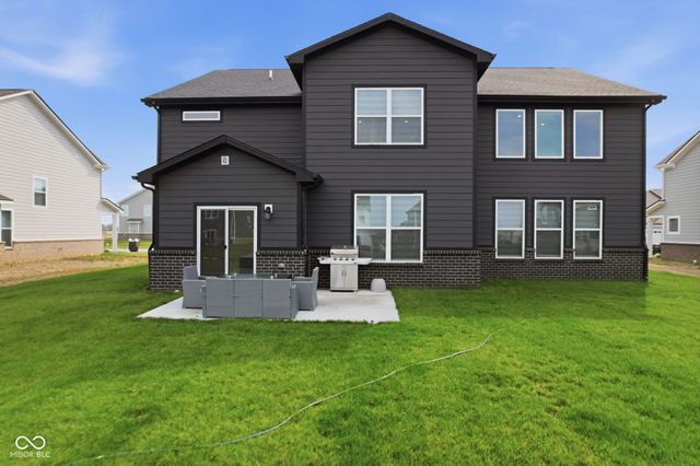 5660 Coulter Way, Greenwood, IN 46143