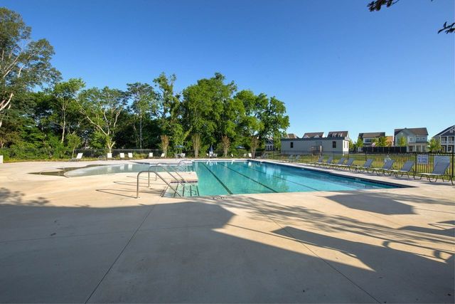 5731 Sagebrush Dr, Murfreesboro, TN 37129