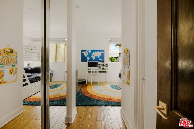 5846 N Lantern Court, Los Angeles, CA 90094