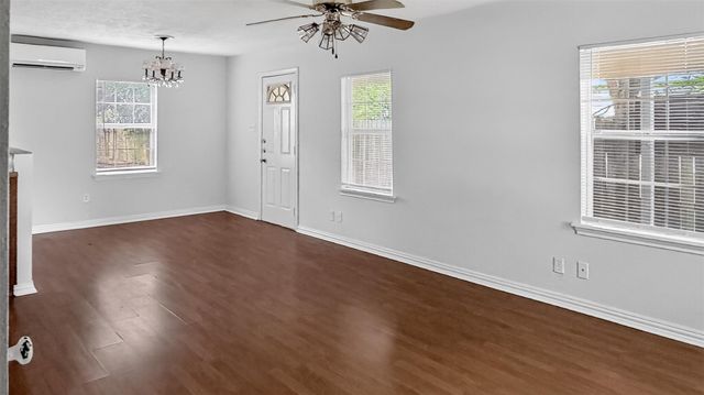1118 Hunter Drive A, Texas City, TX 77590