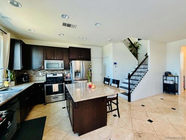 1251 Cathedral Oaks, Chula Vista, CA 91913