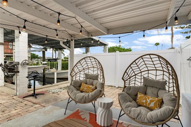 103 W NORTH BRANCH ROAD, Ruskin, FL 33570
