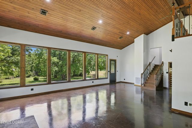 1822 Reinmiller Road, Joplin, MO 64804