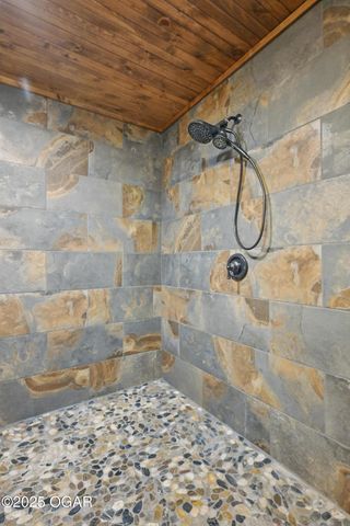 1822 Reinmiller Road, Joplin, MO 64804