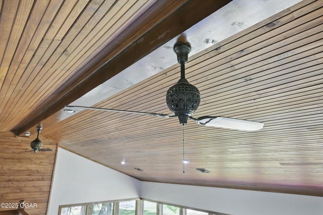 1822 Reinmiller Road, Joplin, MO 64804