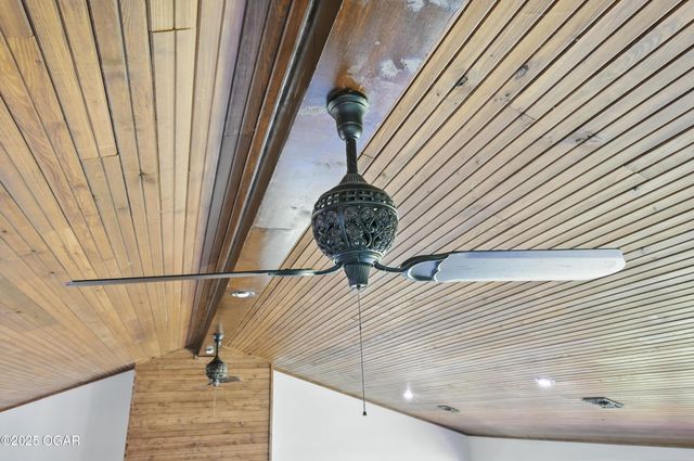 1822 Reinmiller Road, Joplin, MO 64804