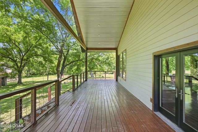 1822 Reinmiller Road, Joplin, MO 64804