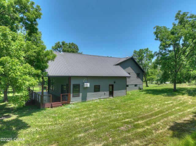 1822 Reinmiller Road, Joplin, MO 64804