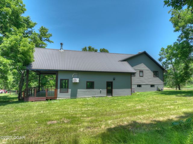 1822 Reinmiller Road, Joplin, MO 64804