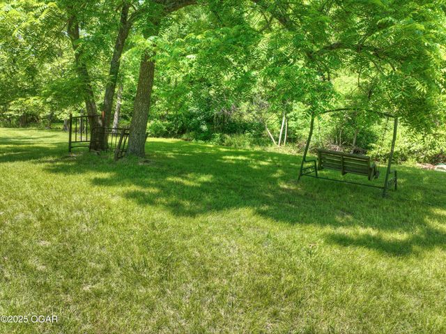 1822 Reinmiller Road, Joplin, MO 64804