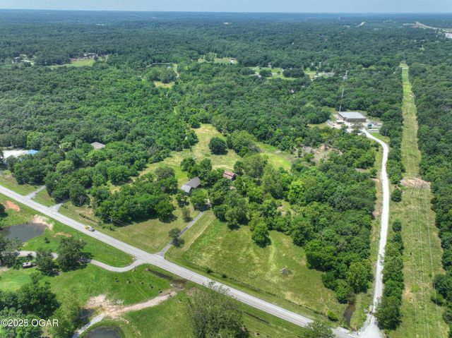 1822 Reinmiller Road, Joplin, MO 64804