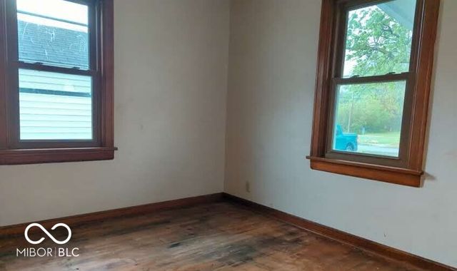 616 W 38th Street, Anderson, IN 46013