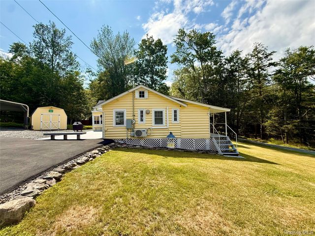 5 Liberty Place N, Smallwood, NY 12778