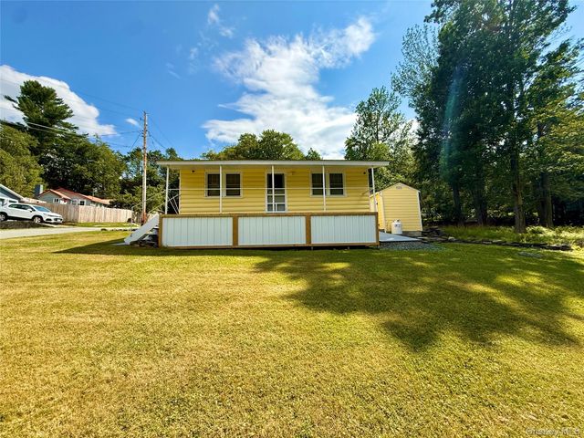 5 Liberty Place N, Smallwood, NY 12778