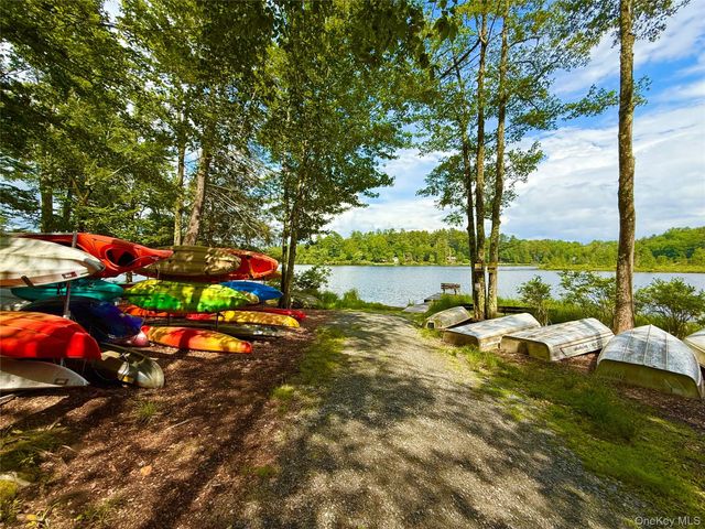 5 Liberty Place N, Smallwood, NY 12778