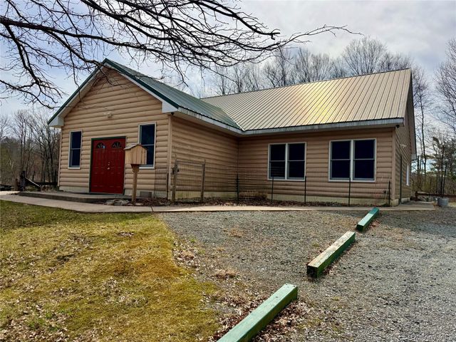 5 Liberty Place N, Smallwood, NY 12778