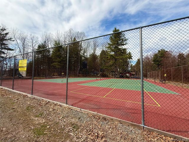 5 Liberty Place N, Smallwood, NY 12778