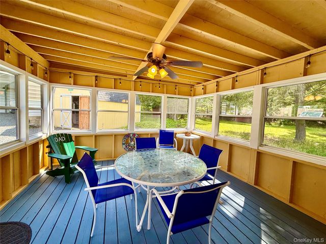 5 Liberty Place N, Smallwood, NY 12778