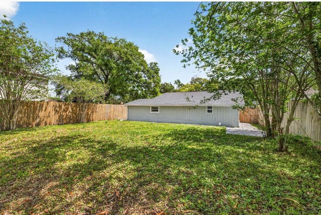 6916 N ORLEANS AVENUE, Tampa, FL 33604