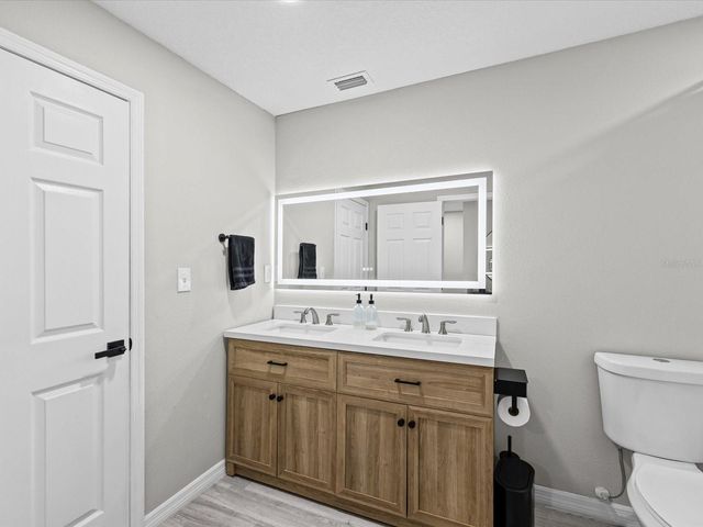 4367 HAR PAUL CIRCLE, Tampa, FL 33614