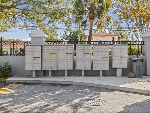 4367 HAR PAUL CIRCLE, Tampa, FL 33614