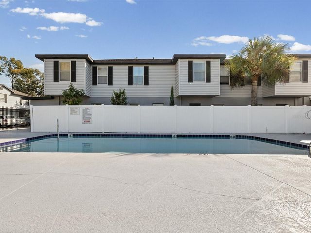 4367 HAR PAUL CIRCLE, Tampa, FL 33614