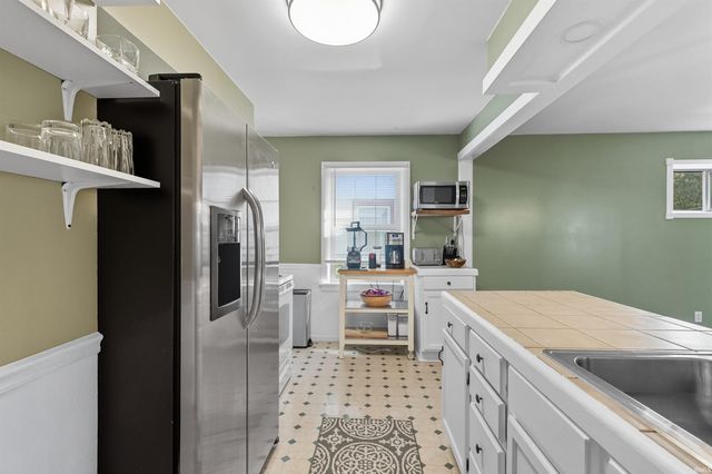 2520 Glenwood Avenue, Fort Wayne, IN 46805