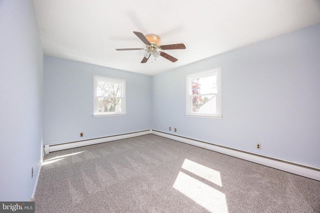 104 BRIARWOOD DR, Douglassville, PA 19518