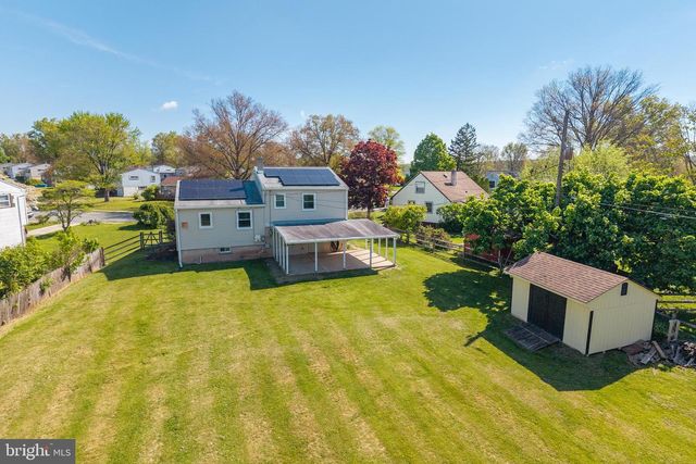 104 BRIARWOOD DR, Douglassville, PA 19518