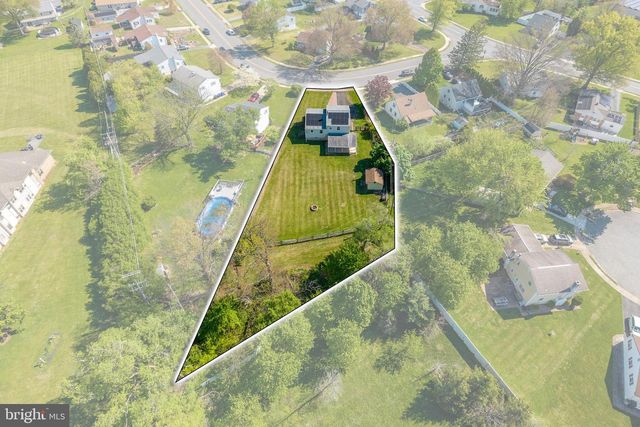 104 BRIARWOOD DR, Douglassville, PA 19518