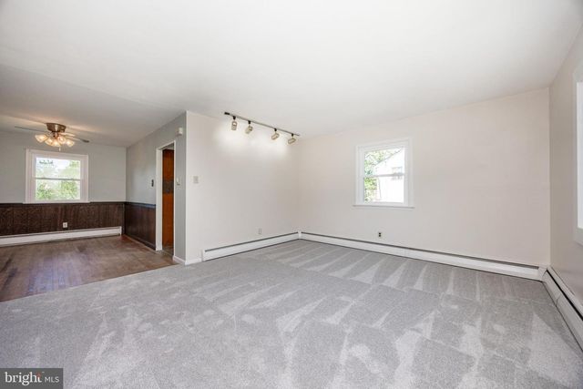 104 BRIARWOOD DR, Douglassville, PA 19518