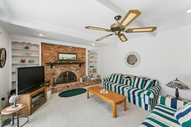 8389 Manchester Drive, Grand Blanc, MI 48439